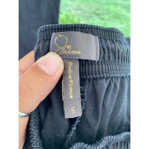 Jaanuu black scrub pants